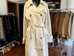 Trench in gabardine burro
