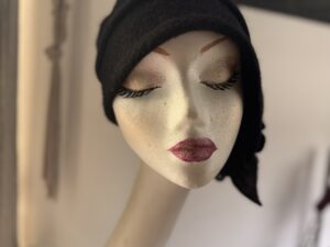 Cuffia in lana cotta