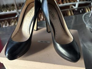 Decolletè in pelle Miu Miu